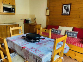 Appartement cosy 4 pers, pieds des pistes et piscine, Val-Cenis - FR-1-508-186